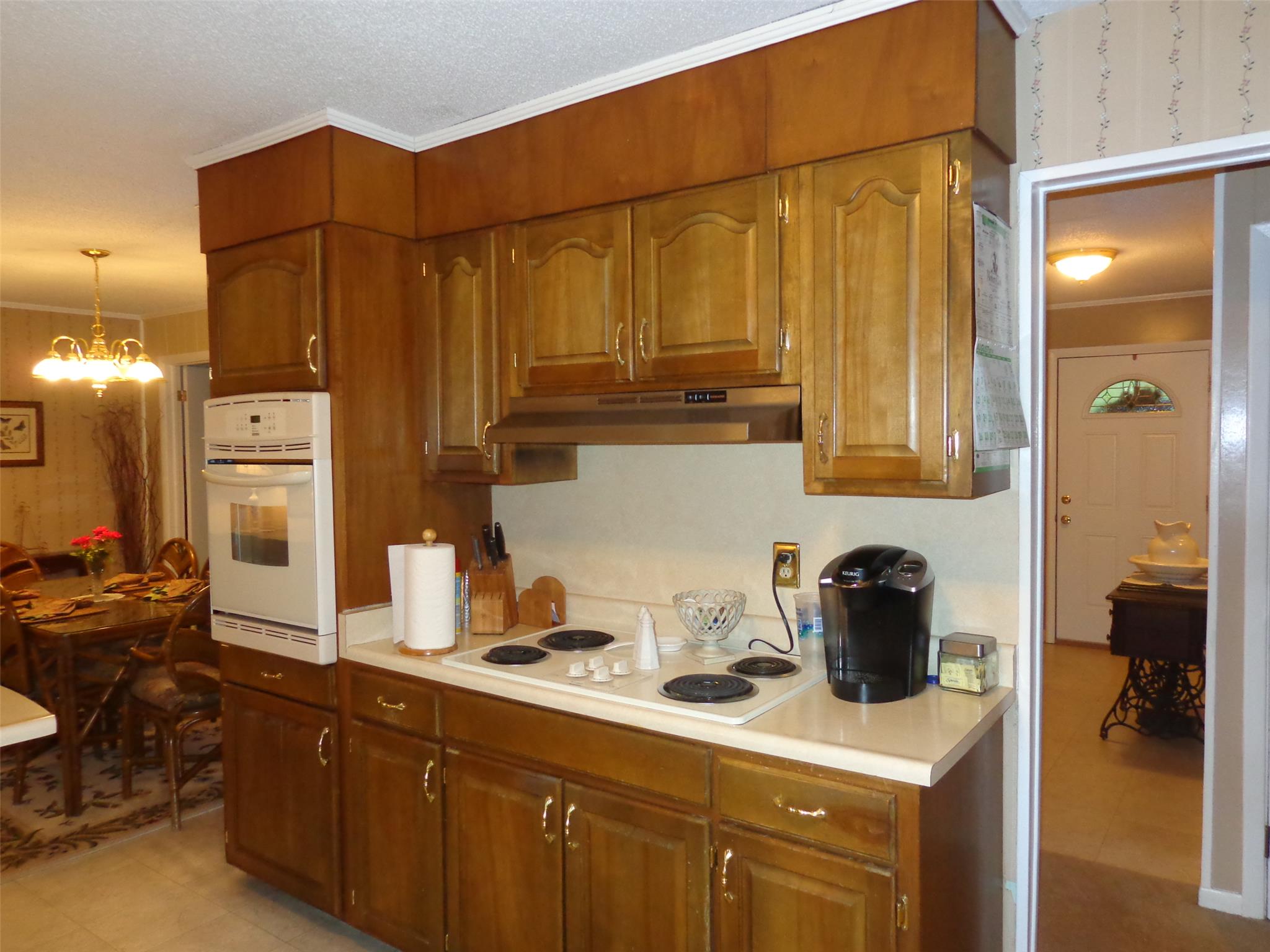 809 Womble St, Claxton, GA 30417 photo 4