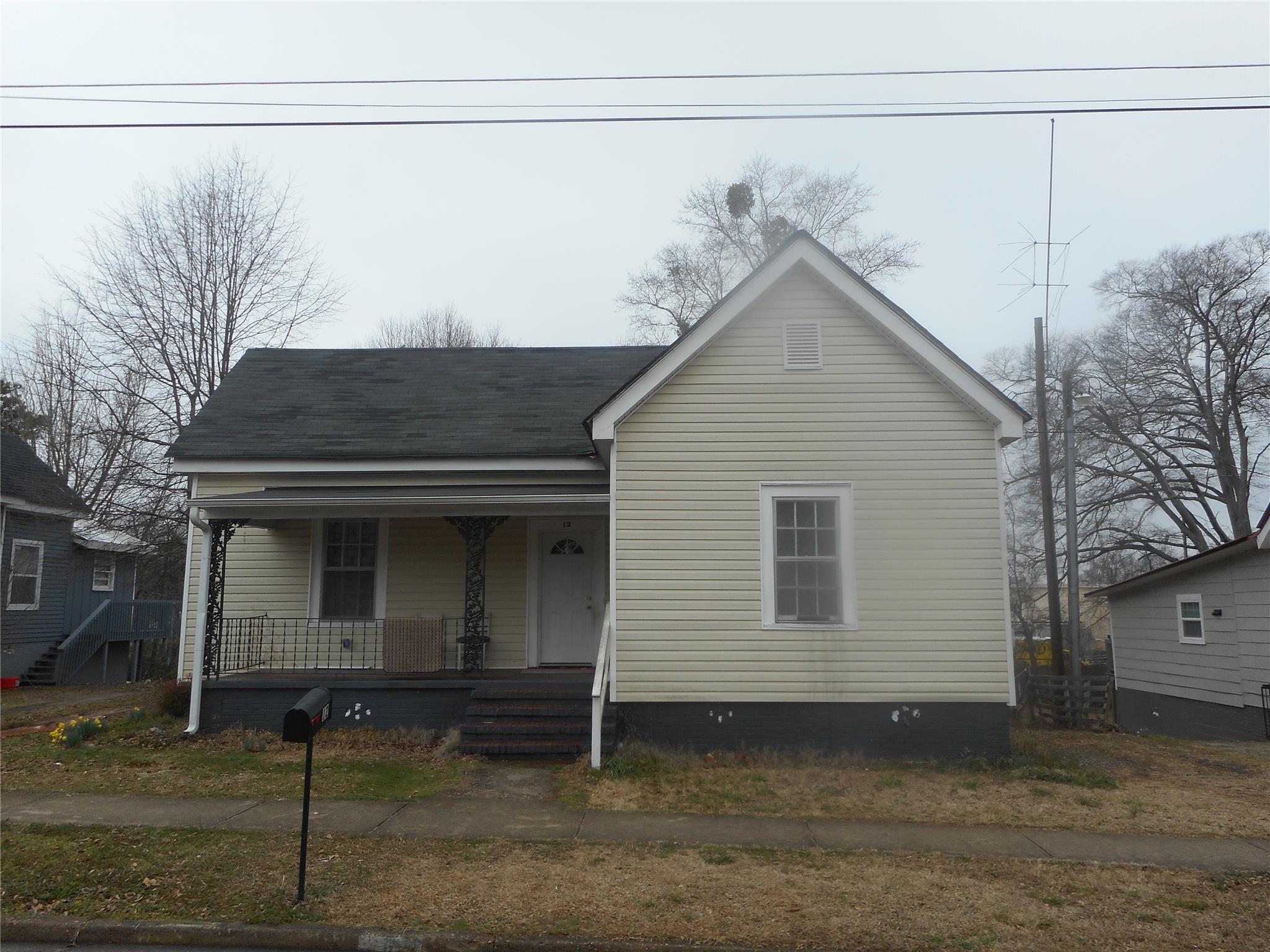 12 Whiting St, Lagrange, GA 30240 photo 1