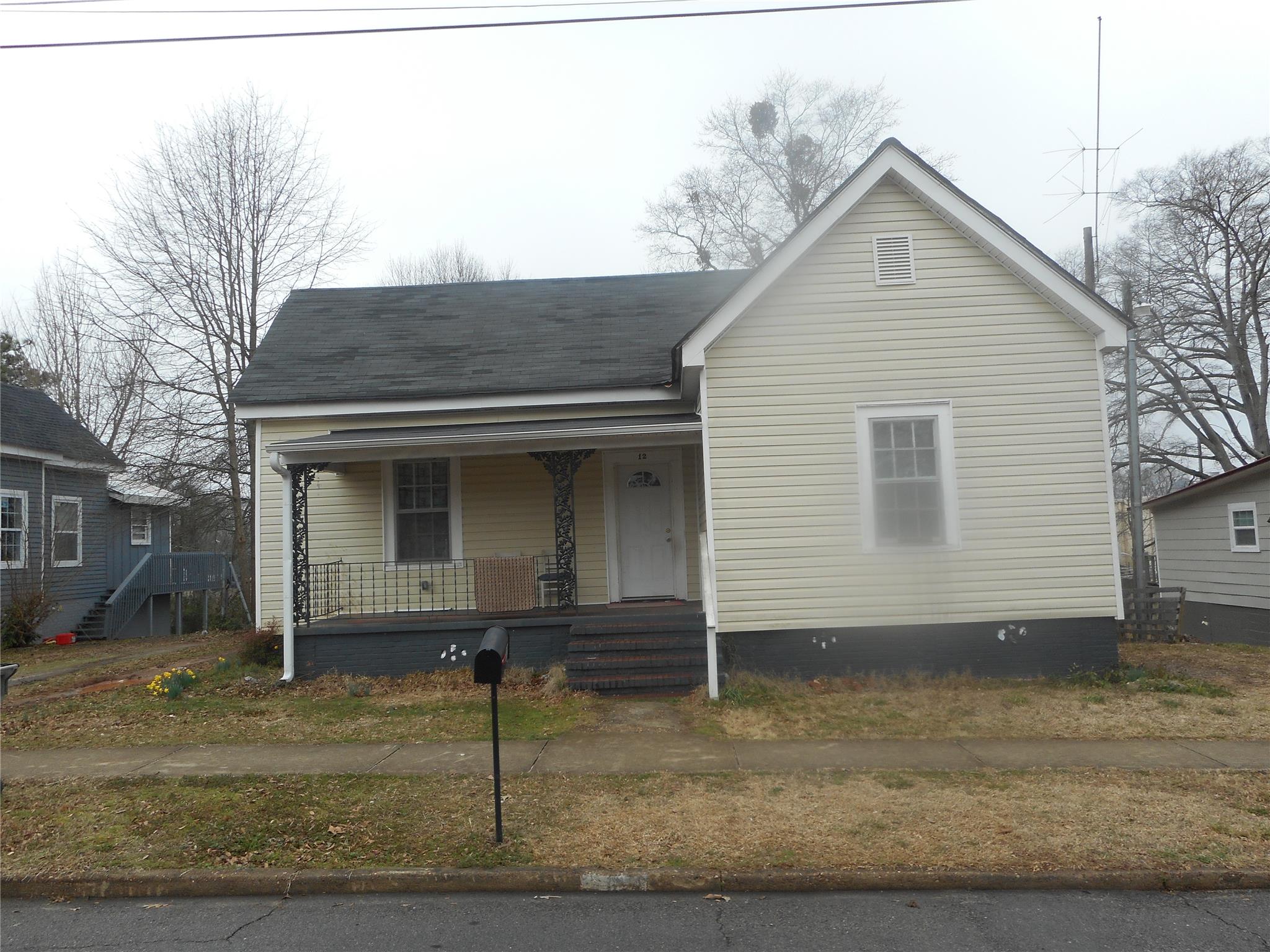 12 Whiting St, Lagrange, GA 30240 photo 2