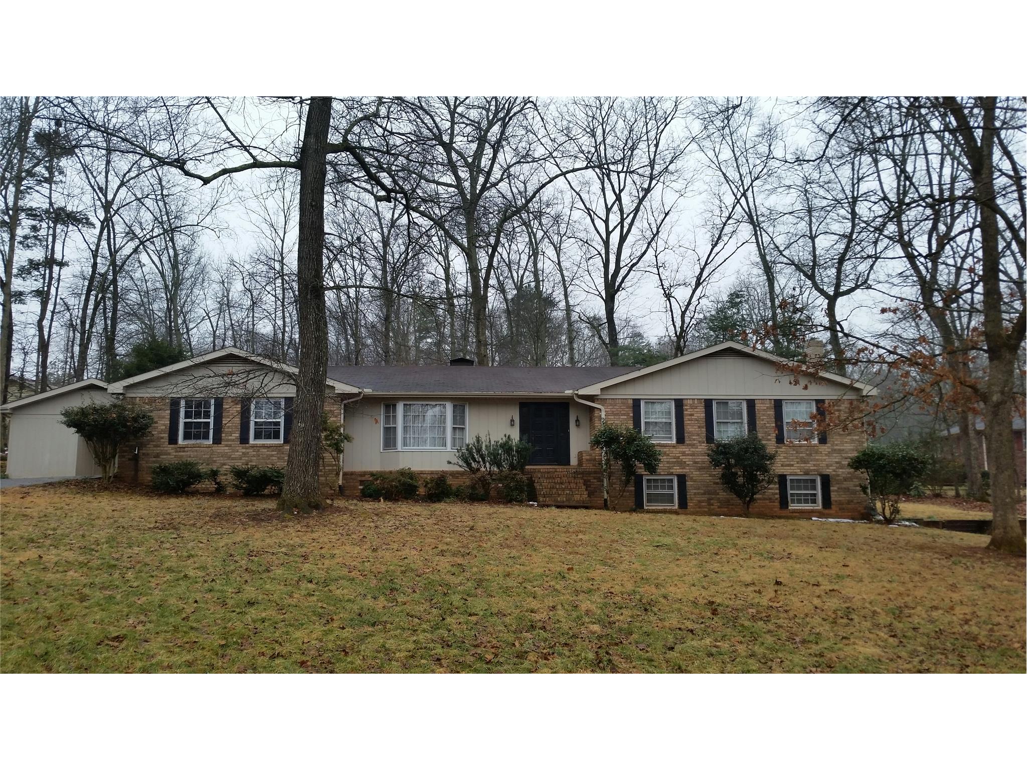 147 Morningside Dr, Cornelia, GA 30531 photo 1