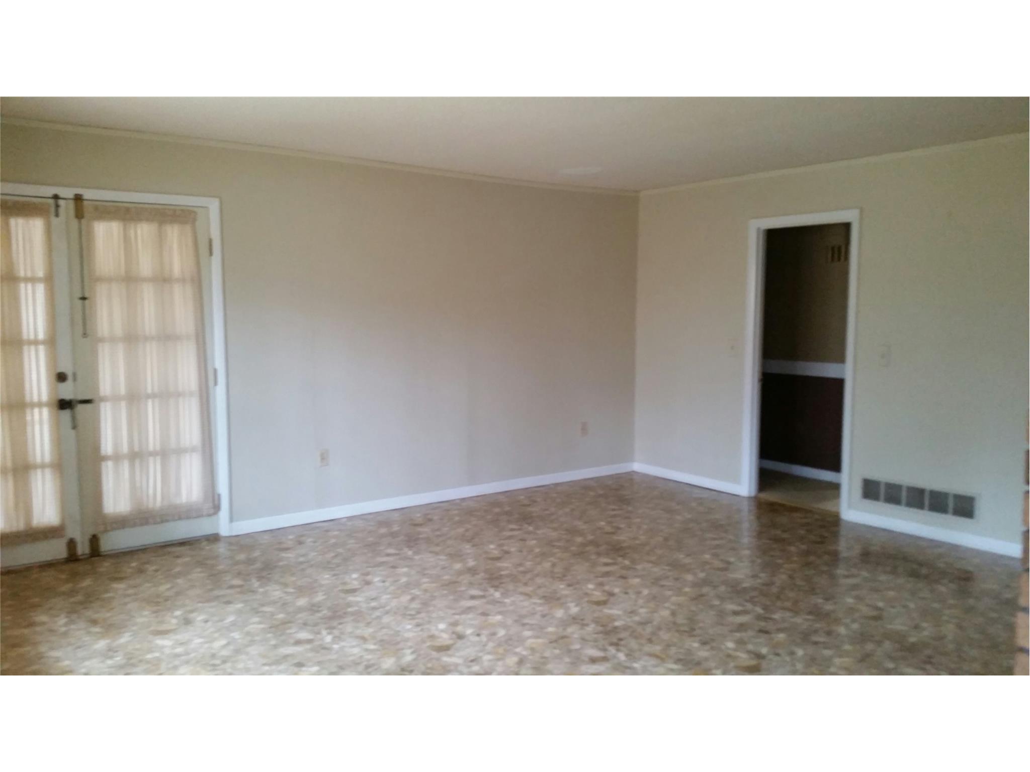 147 Morningside Dr, Cornelia, GA 30531 photo 8