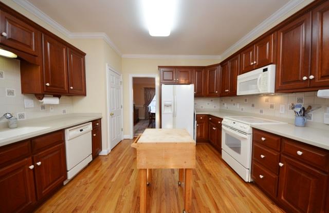 329 Riverbottom Rd, Athens, GA 30606 photo 7