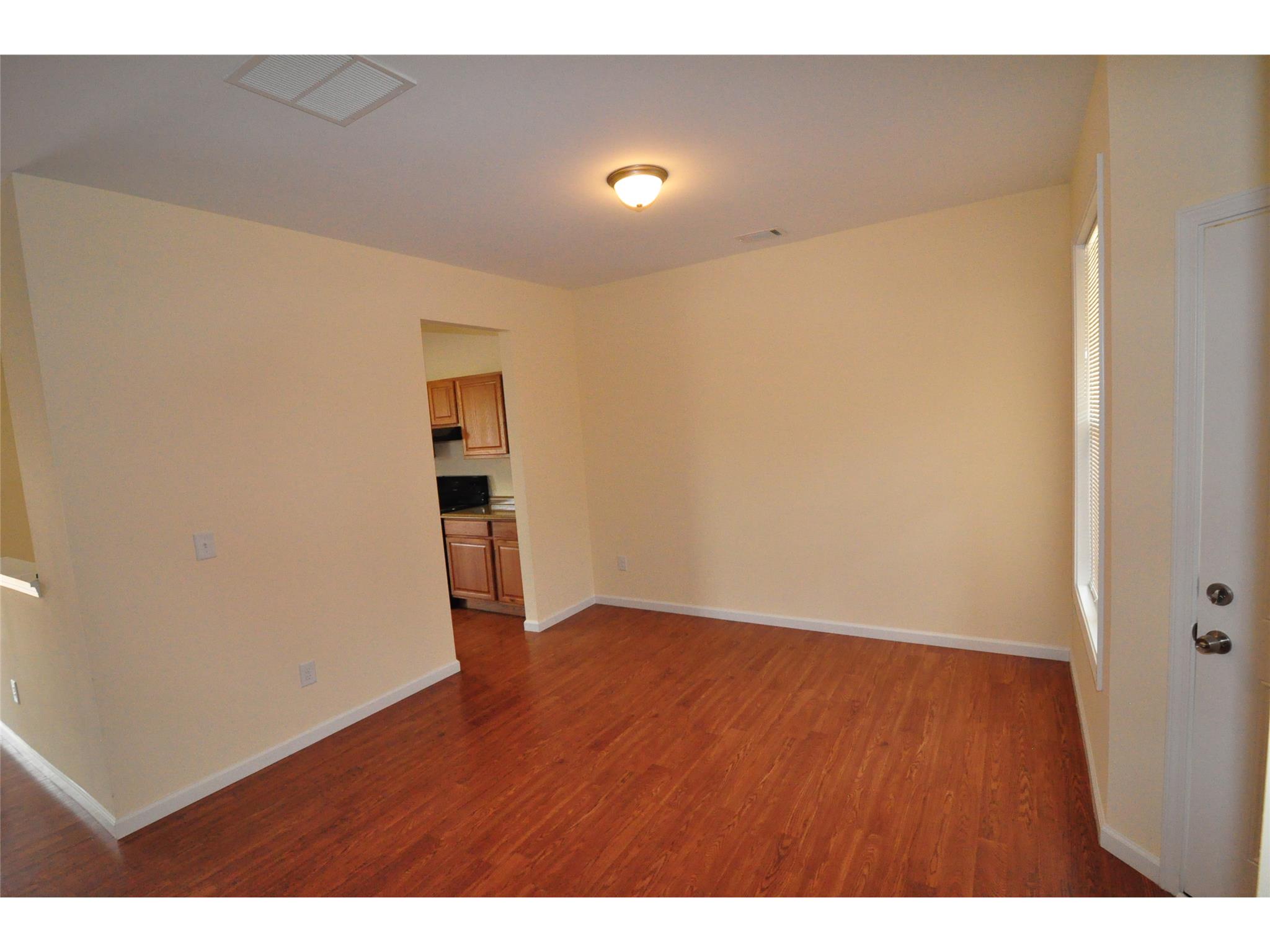 1518 Persimmon Trce, Morrow, GA 30260 photo 4