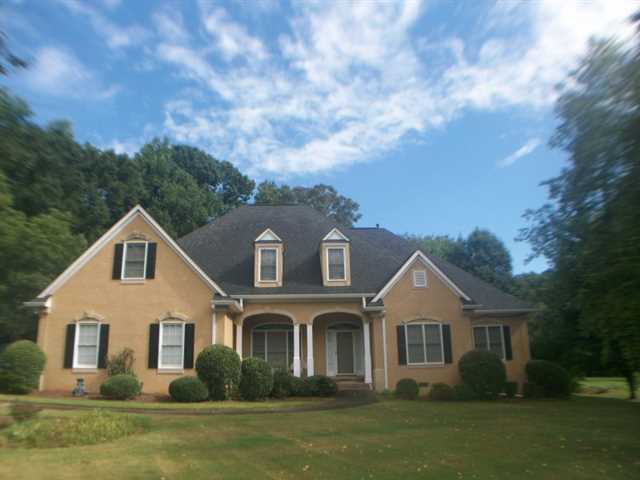 200 Drumcliff Ct, Tyrone, GA 30290 photo 1