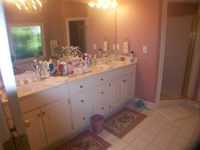 200 Drumcliff Ct, Tyrone, GA 30290 photo 12