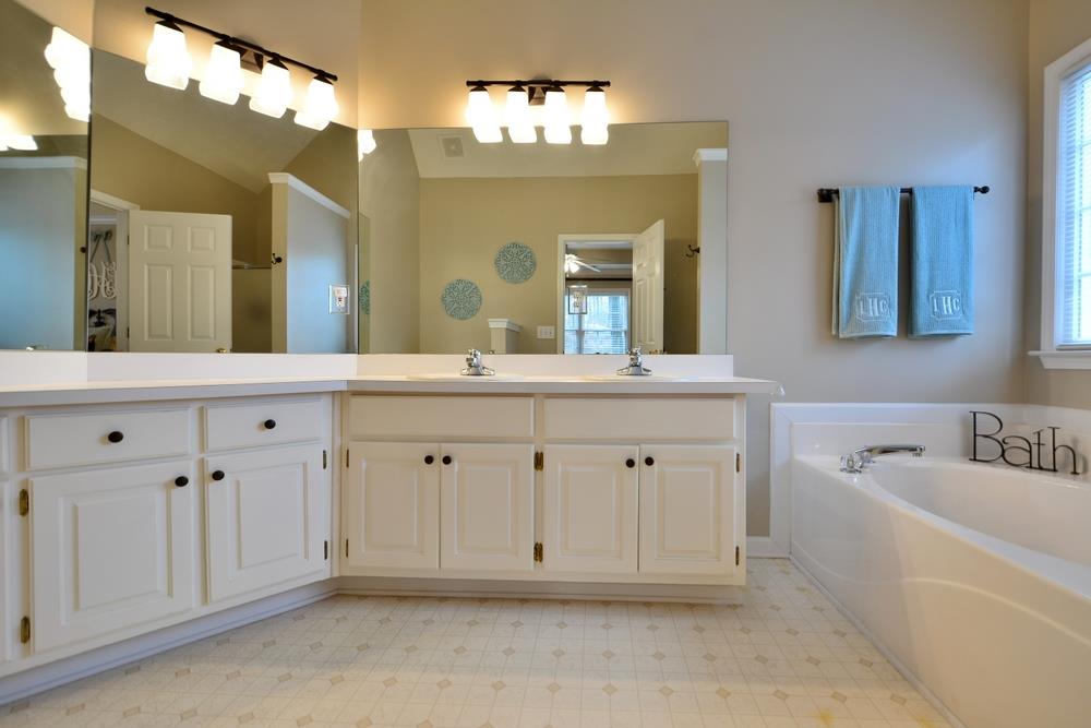 2563 Wren Ave, Duluth, GA 30096 photo 17