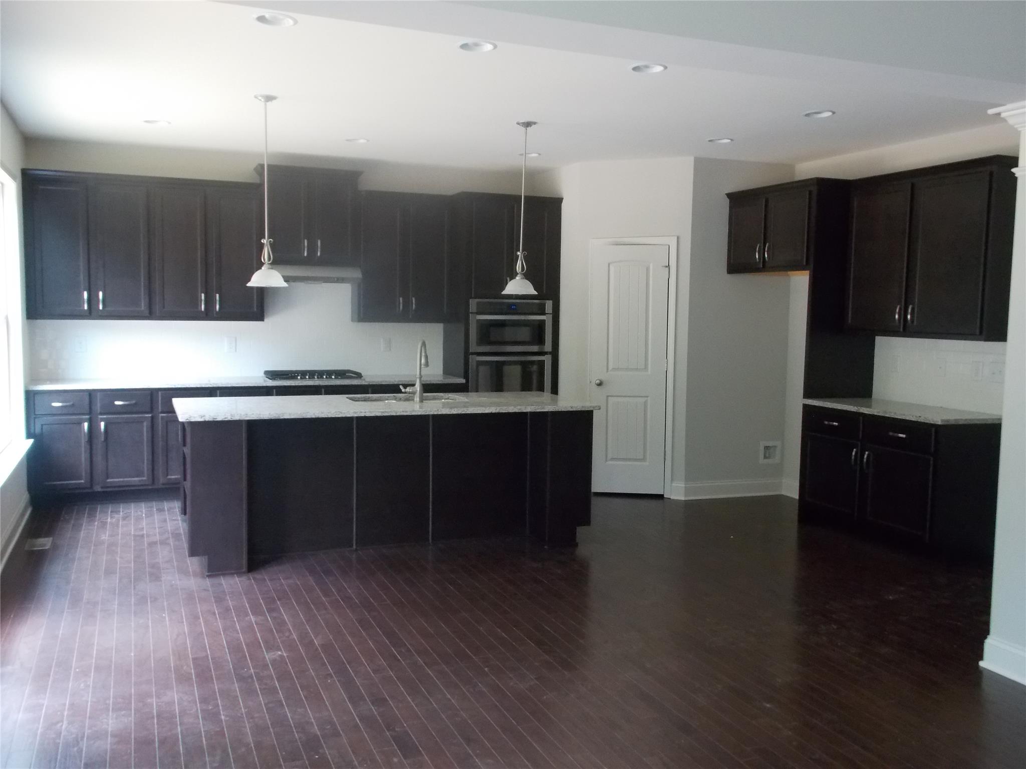 5920 Springbox Dr, Suwanee, GA 30024 photo 6