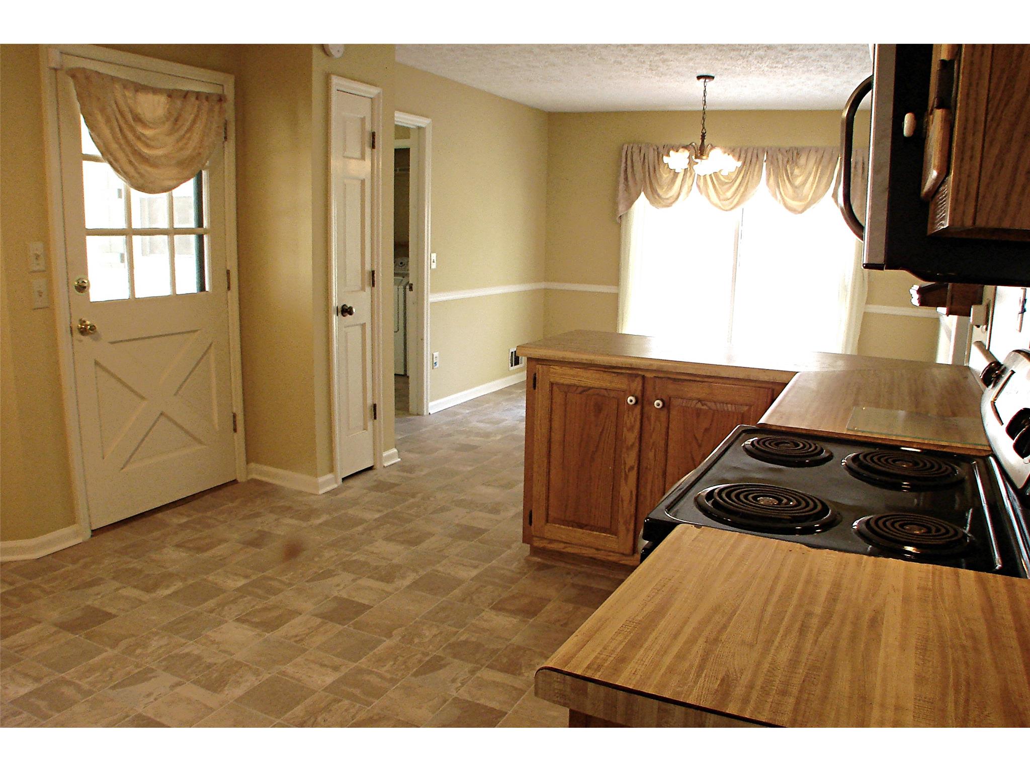 264 Mason Dr, Canton, GA 30115 photo 9