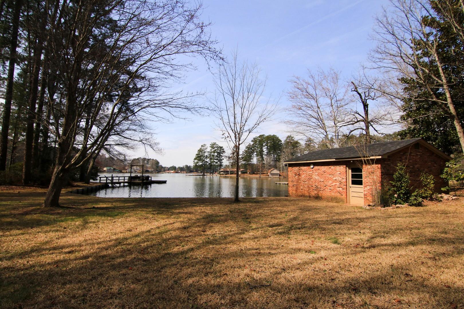 322 Blenny Run, Jackson, GA 30233 photo 3