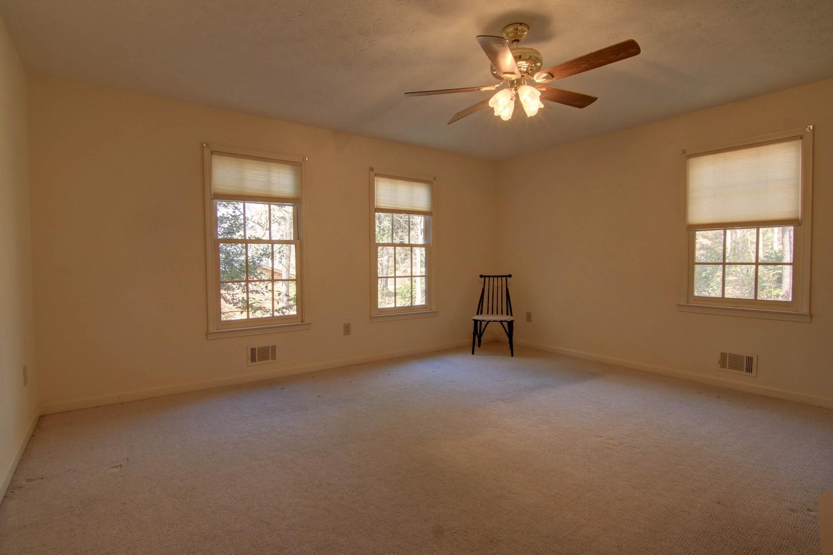 322 Blenny Run, Jackson, GA 30233 photo 12