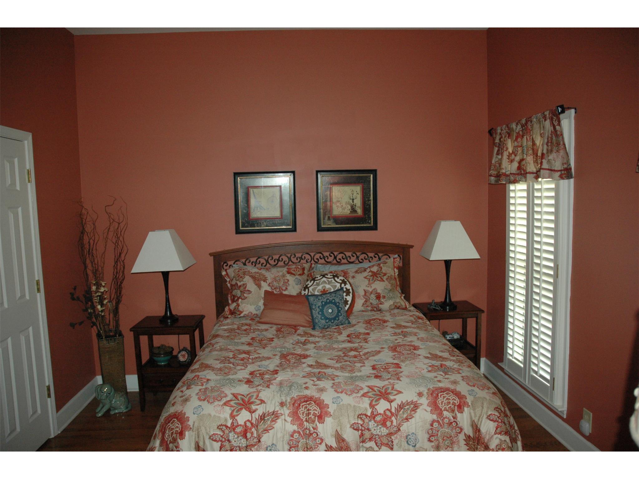 215 Village Dr, Lagrange, GA 30240 photo 18
