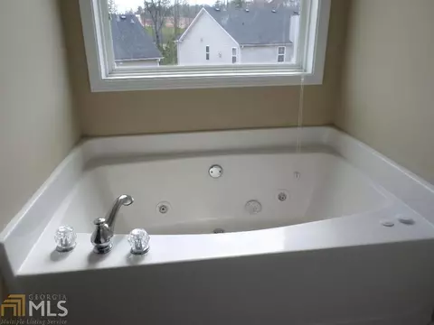 5568 Dendy Trce, Fairburn, GA 30213 photo 12