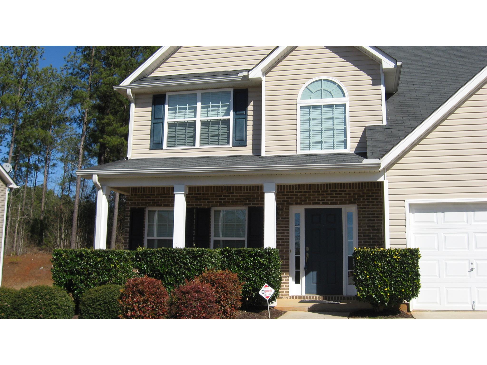 105 Revolutionary Dr, Hampton, GA 30228 photo 2