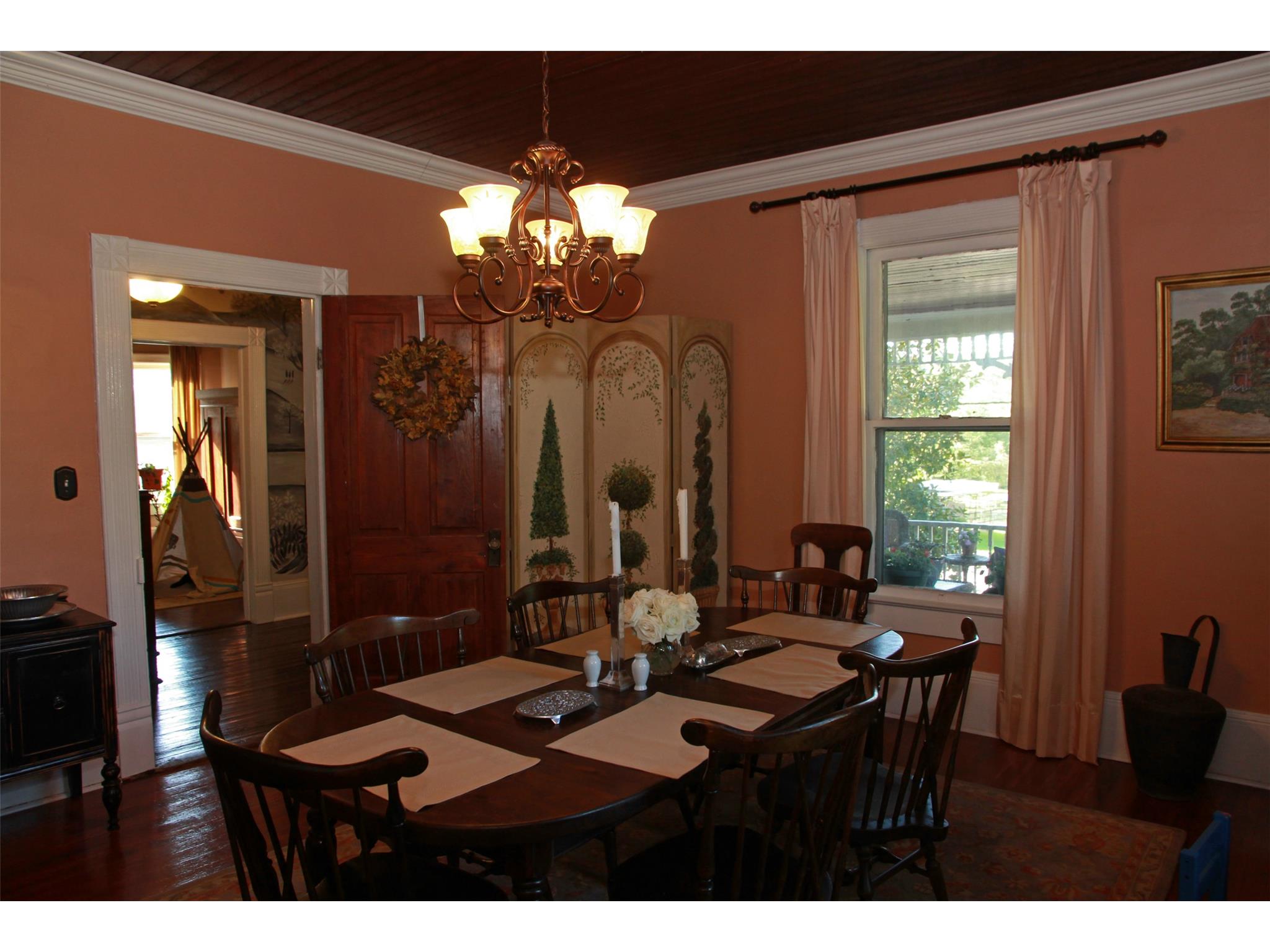126 Bowden St, Commerce, GA 30529 photo 6