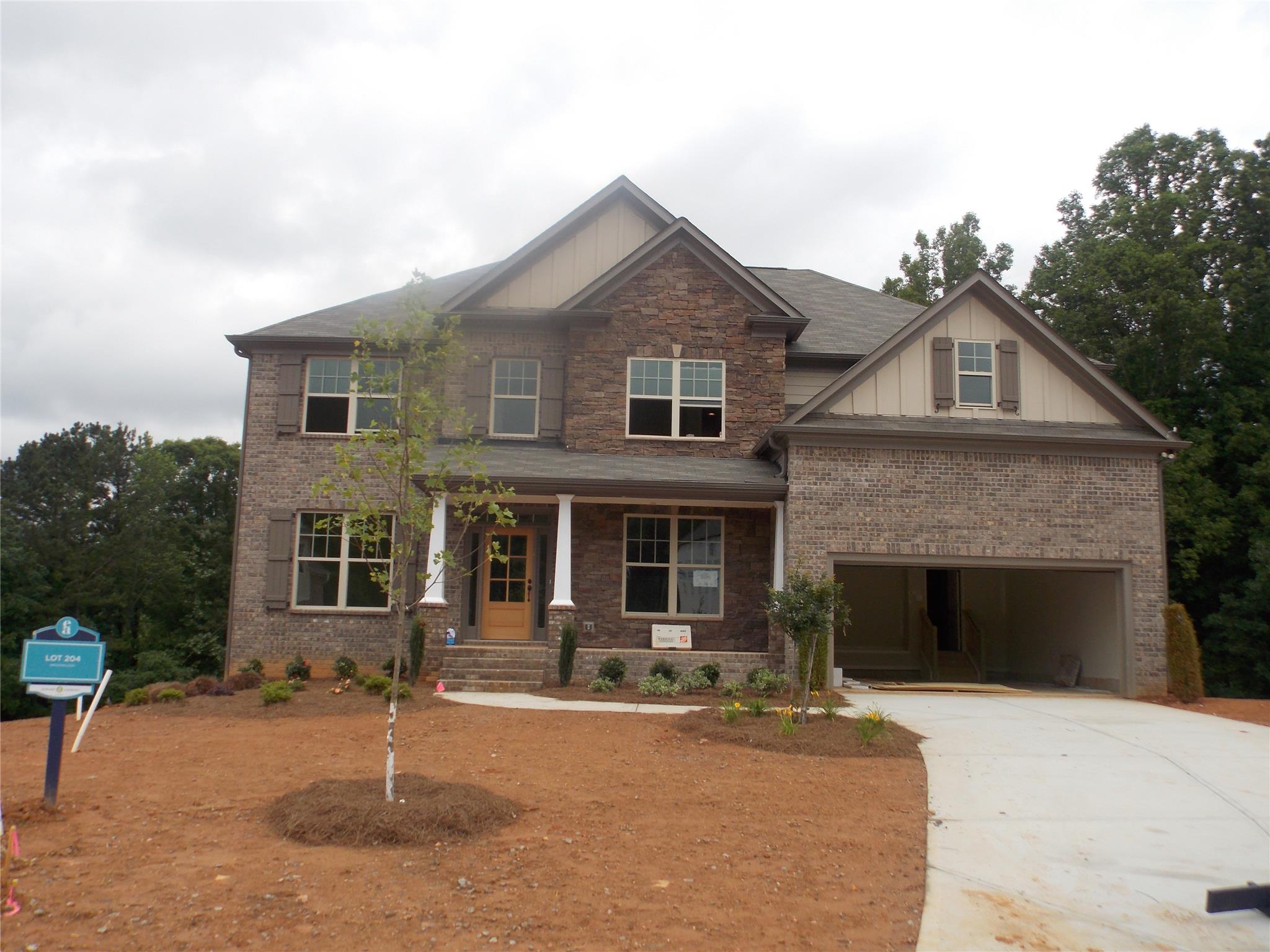 5950 Springbox Dr, Suwanee, GA 30024 photo 1