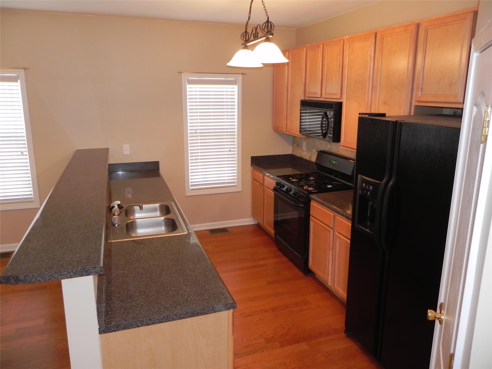 431 Eagle Tiff Dr, Sugar Hill, GA 30518 photo 4