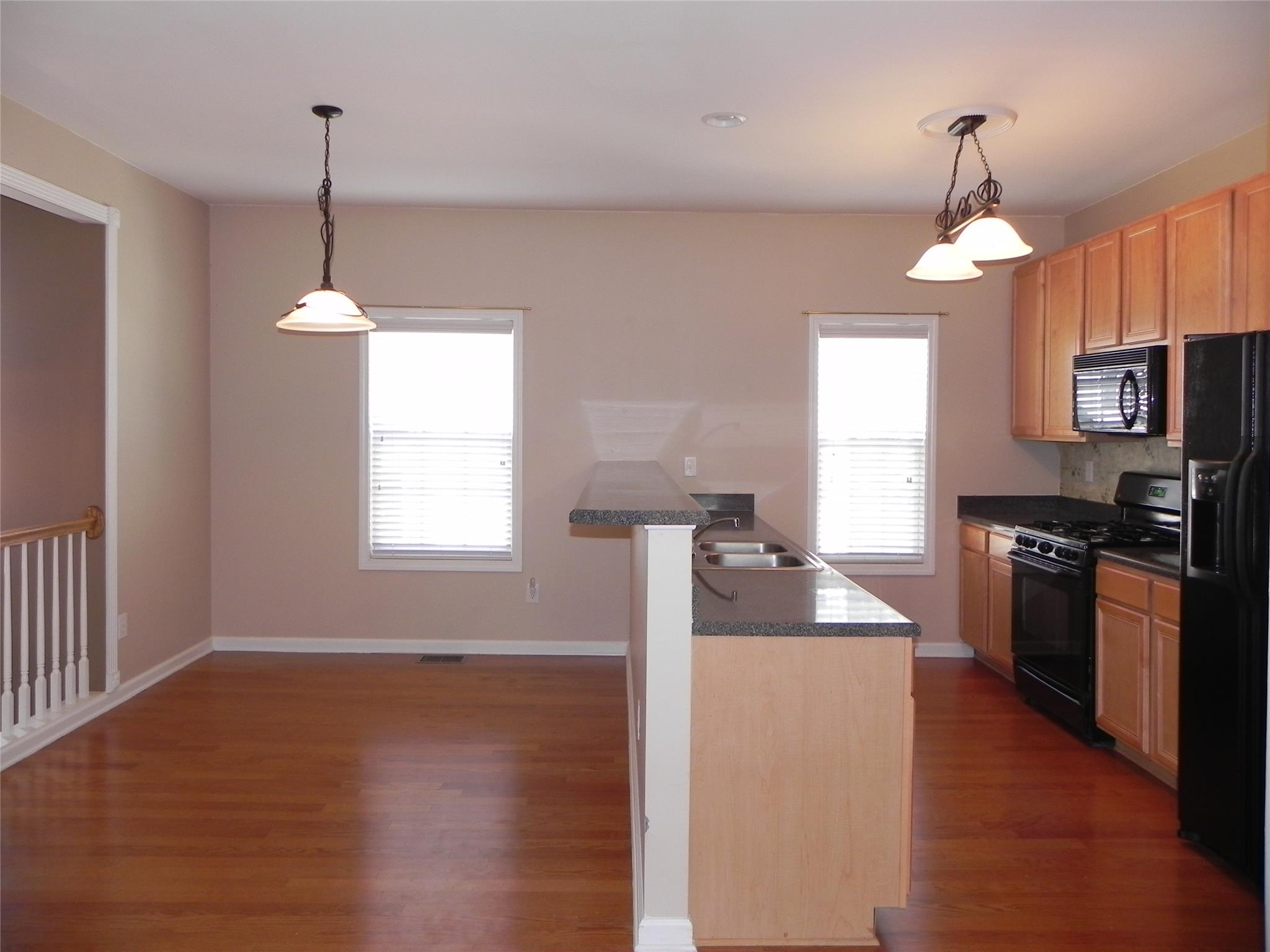 431 Eagle Tiff Dr, Sugar Hill, GA 30518 photo 3