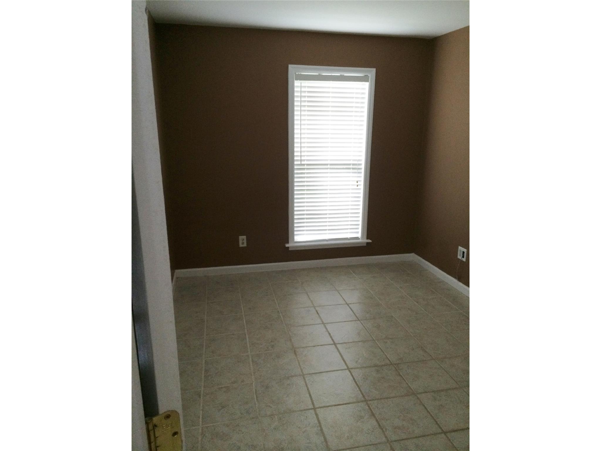 1303 Persimmon Pl, Brooklet, GA 30415 photo 5