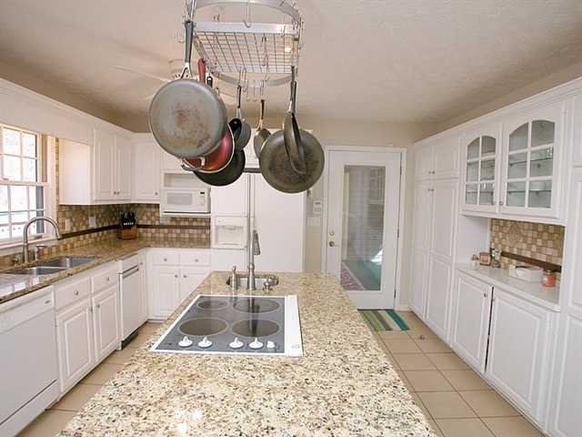 3146 Chestatee Rd, Gainesville, GA 30506 photo 9