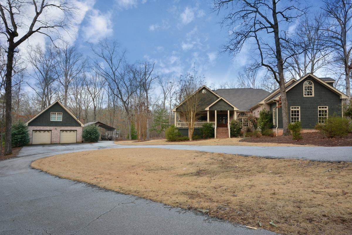 2113 Laurel Gate Ln, Monroe, GA 30655 photo 1