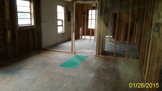 82 Harris St, Commerce, GA 30529 photo 4