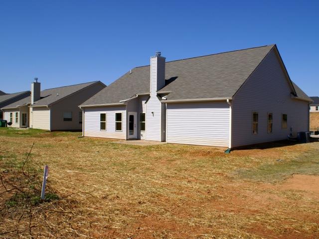 389 Pinnacle Dr, Winder, GA 30680 photo 2
