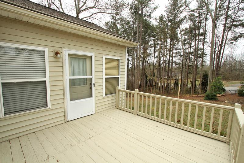 5870 Elm Tree Dr, Buford, GA 30518 photo 23
