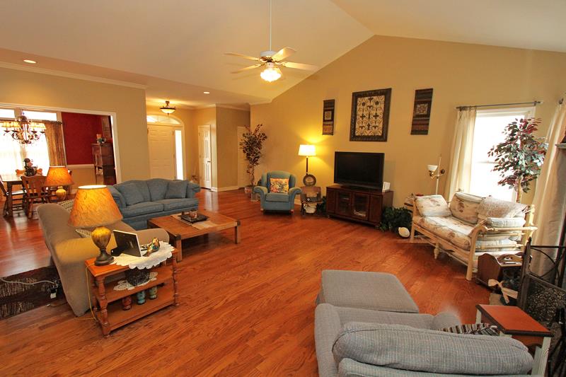 5870 Elm Tree Dr, Buford, GA 30518 photo 9