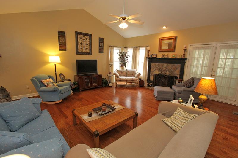 5870 Elm Tree Dr, Buford, GA 30518 photo 8