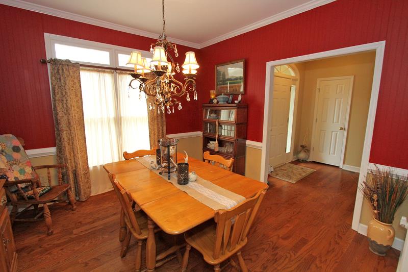5870 Elm Tree Dr, Buford, GA 30518 photo 6