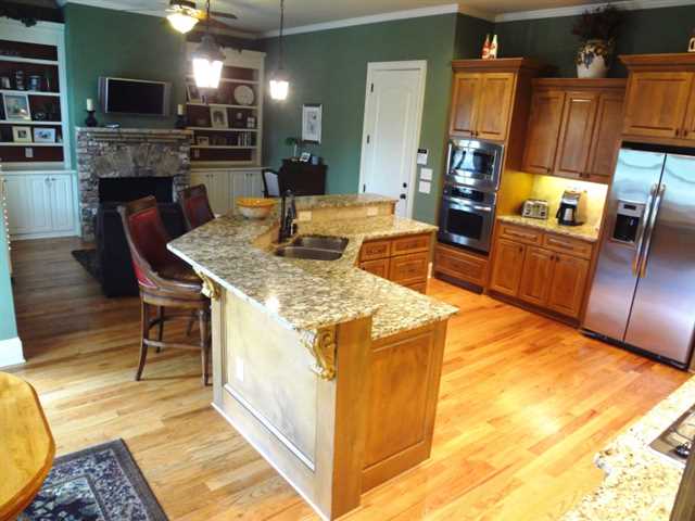 224 Silvertop Dr, Grayson, GA 30017 photo 3