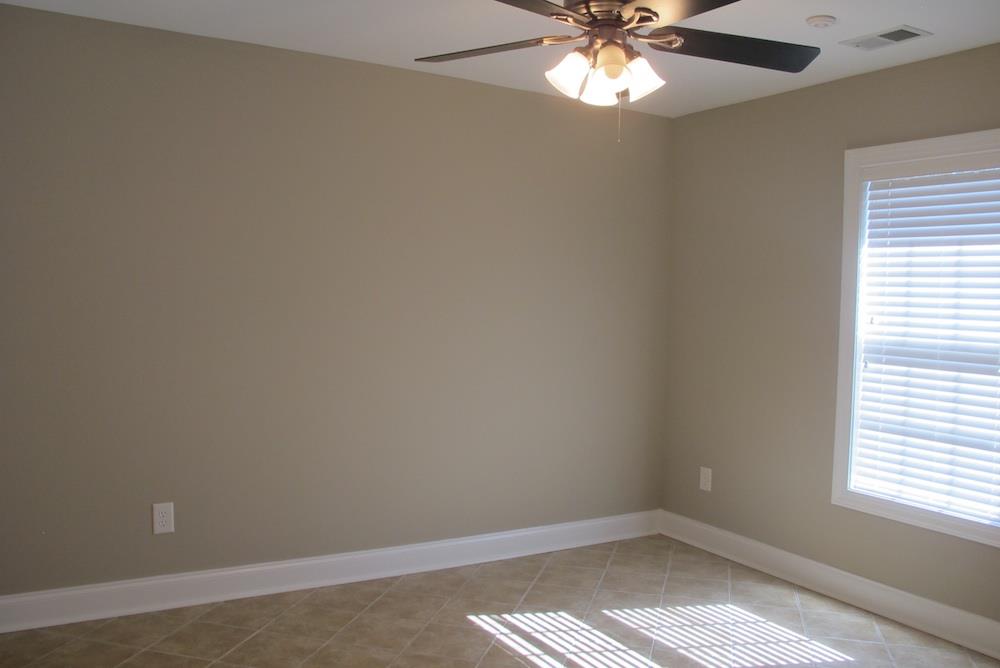211 Wood St, Commerce, GA 30529 photo 15