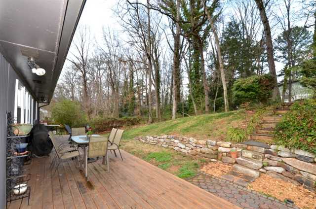 2116 Ellwyn Dr, Atlanta, GA 30341 photo 17