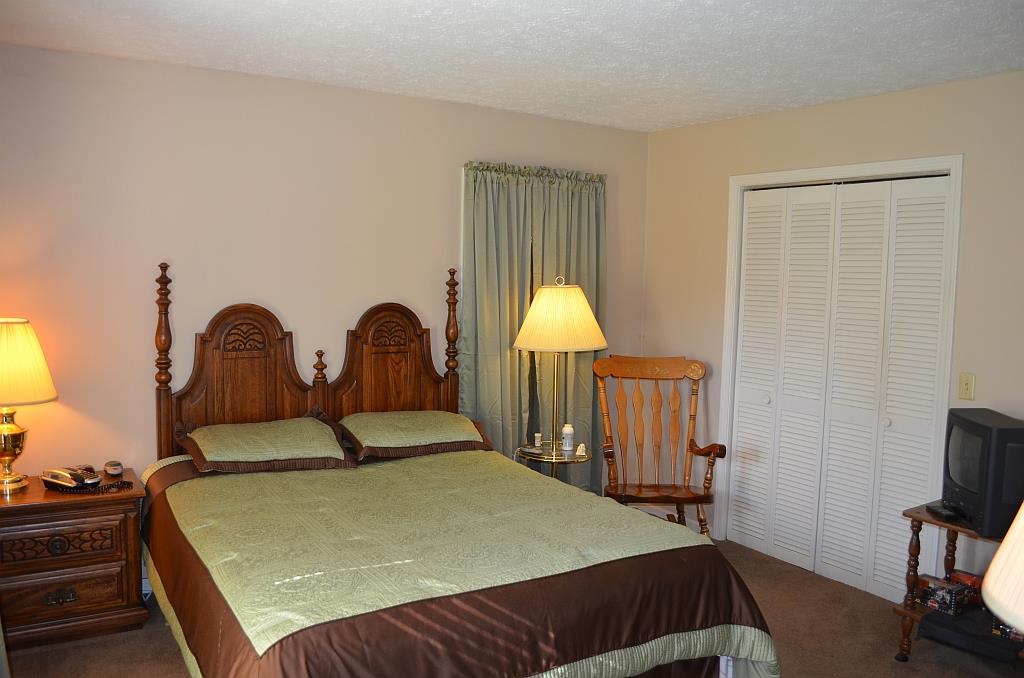 111 Windsor Dr, Calhoun, GA 30701 photo 16