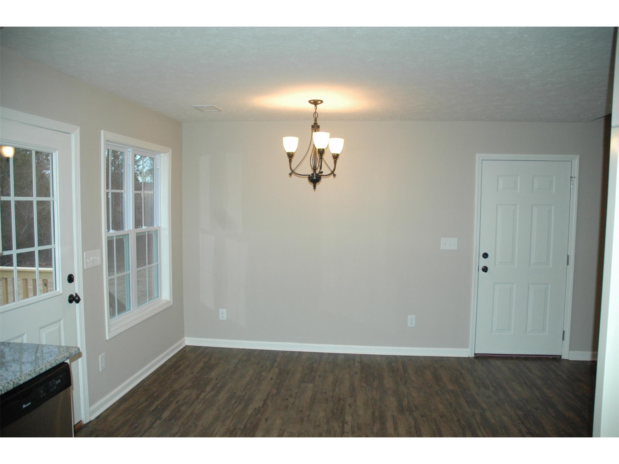 130 Redwood Dr, Lagrange, GA 30240 photo 7