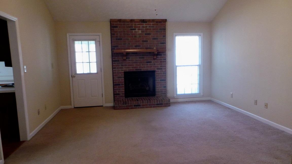 370 Newton Rd, Lagrange, GA 30240 photo 2