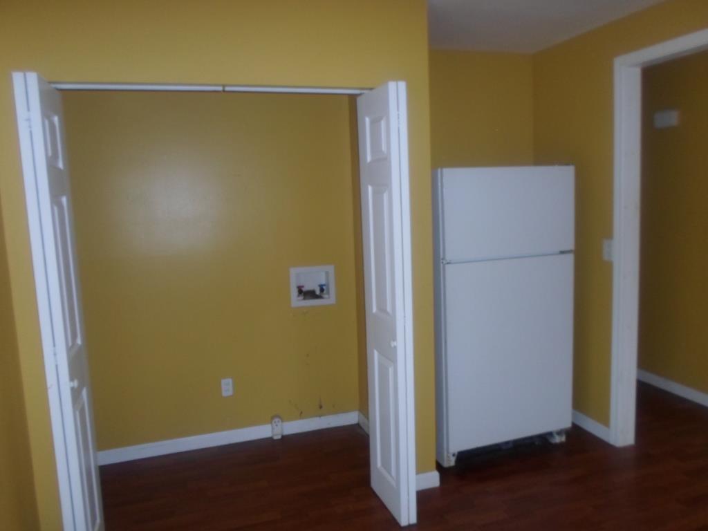 947 Cone Rd, Forest Park, GA 30297 photo 8