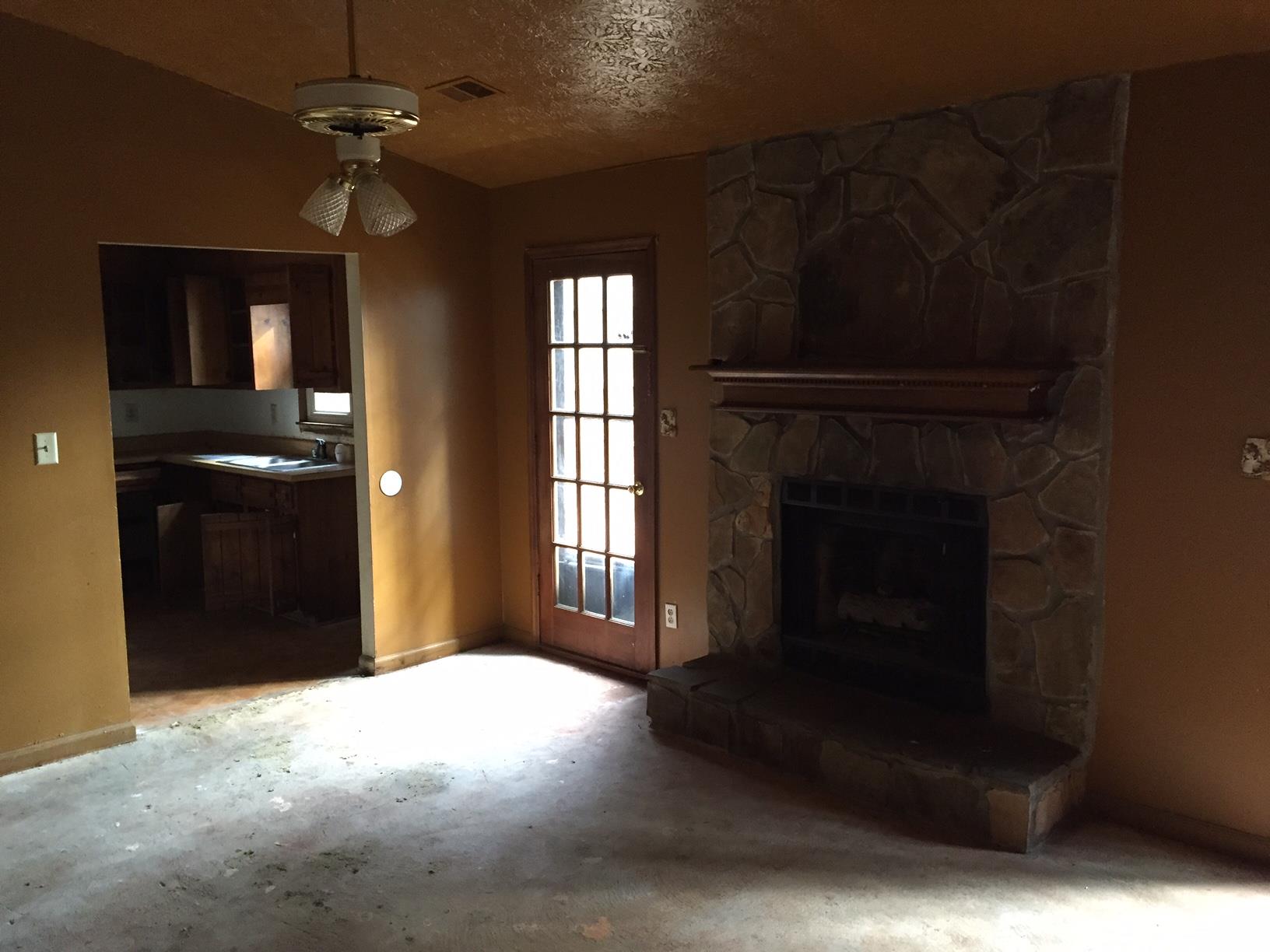 5584 Phillips Dr, Morrow, GA 30260 photo 10