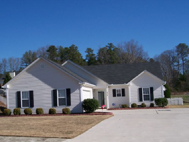 830 Masters Dr, Monroe, GA 30655 photo 1