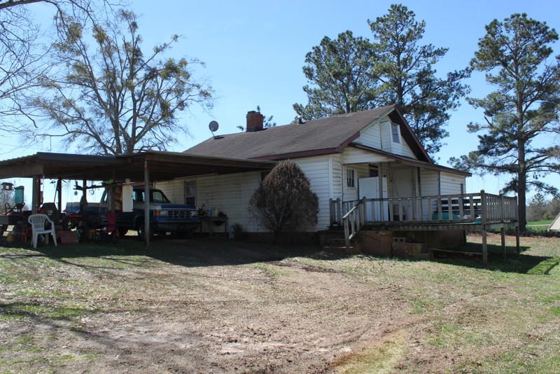 110 Aderhold Rd, Carnesville, GA 30521 photo 9
