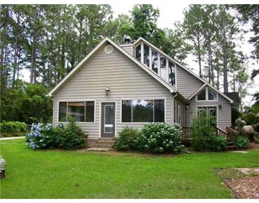 71 Marsh Hen Rd, Midway, GA 31320 photo 1