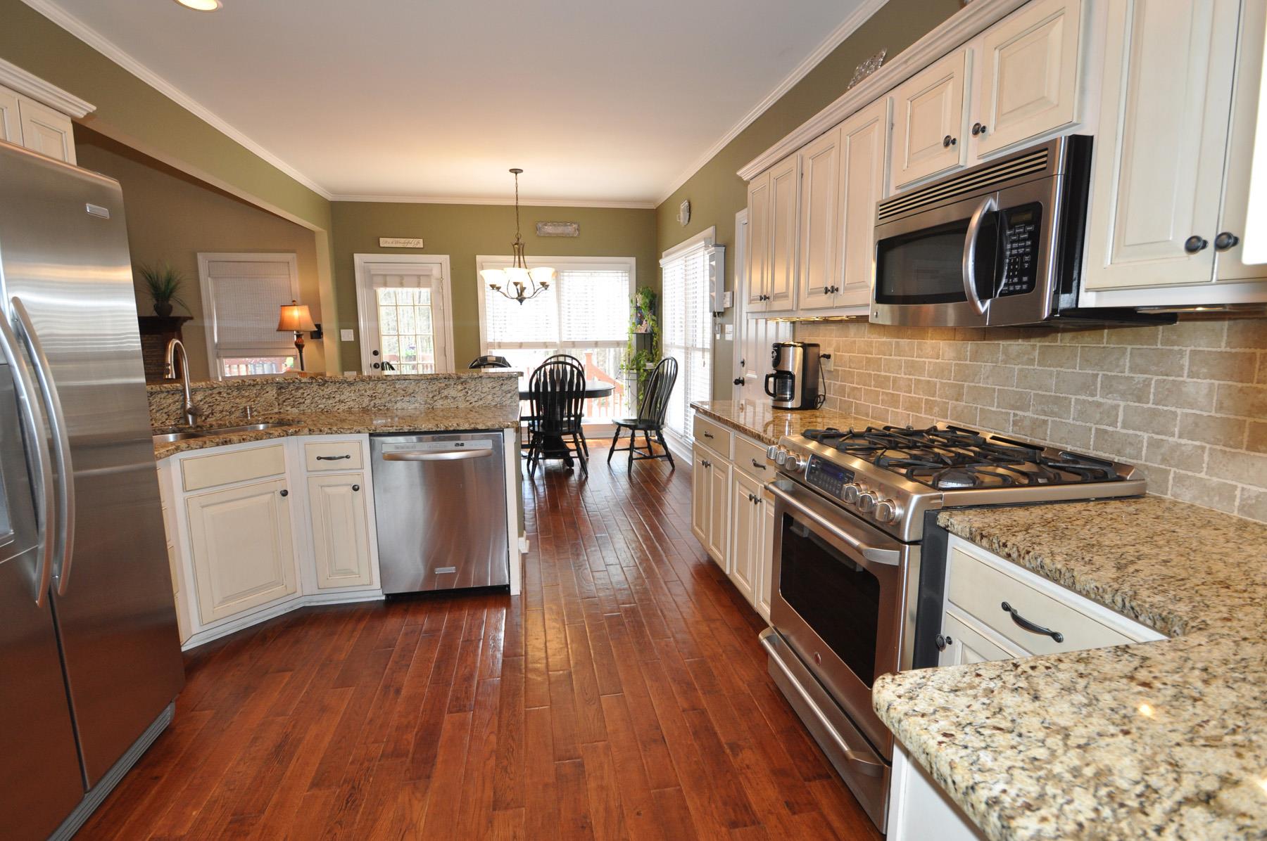 390 Pendleton Trl, Tyrone, GA 30290 photo 9