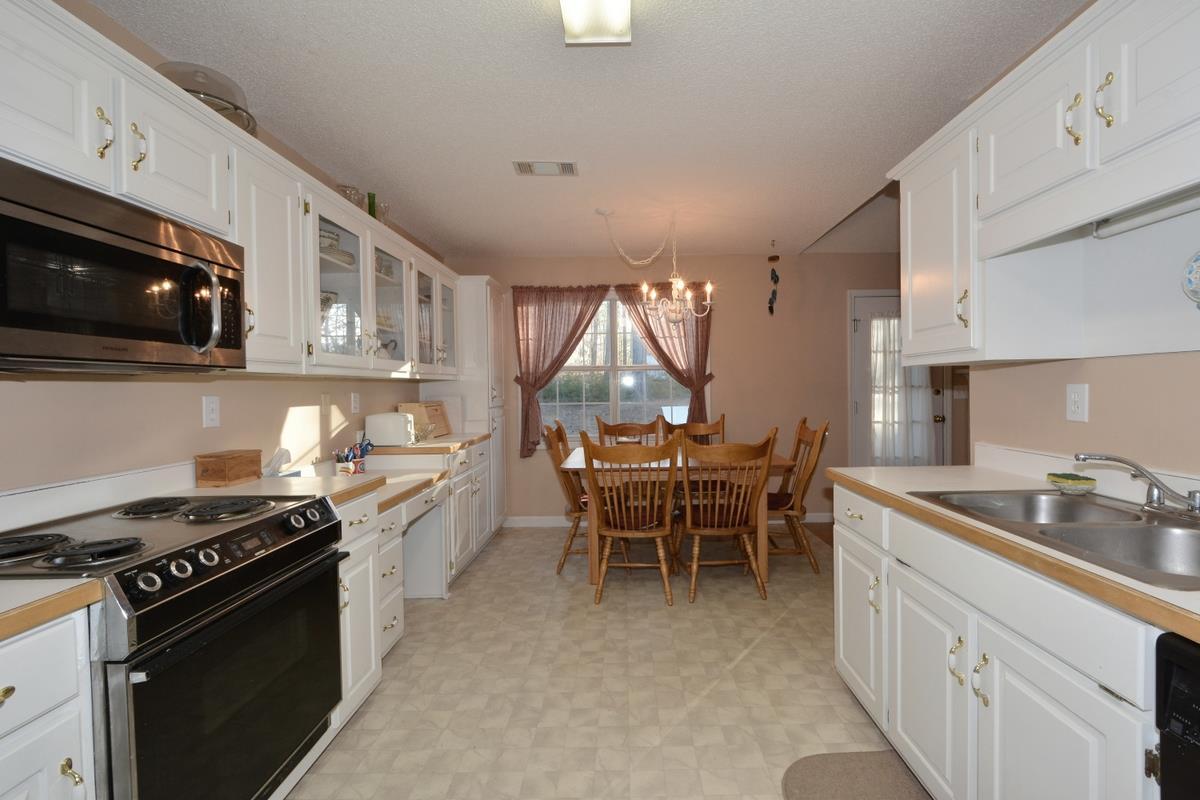 2935 Phillips Bend Xing, Buford, GA 30519 photo 7