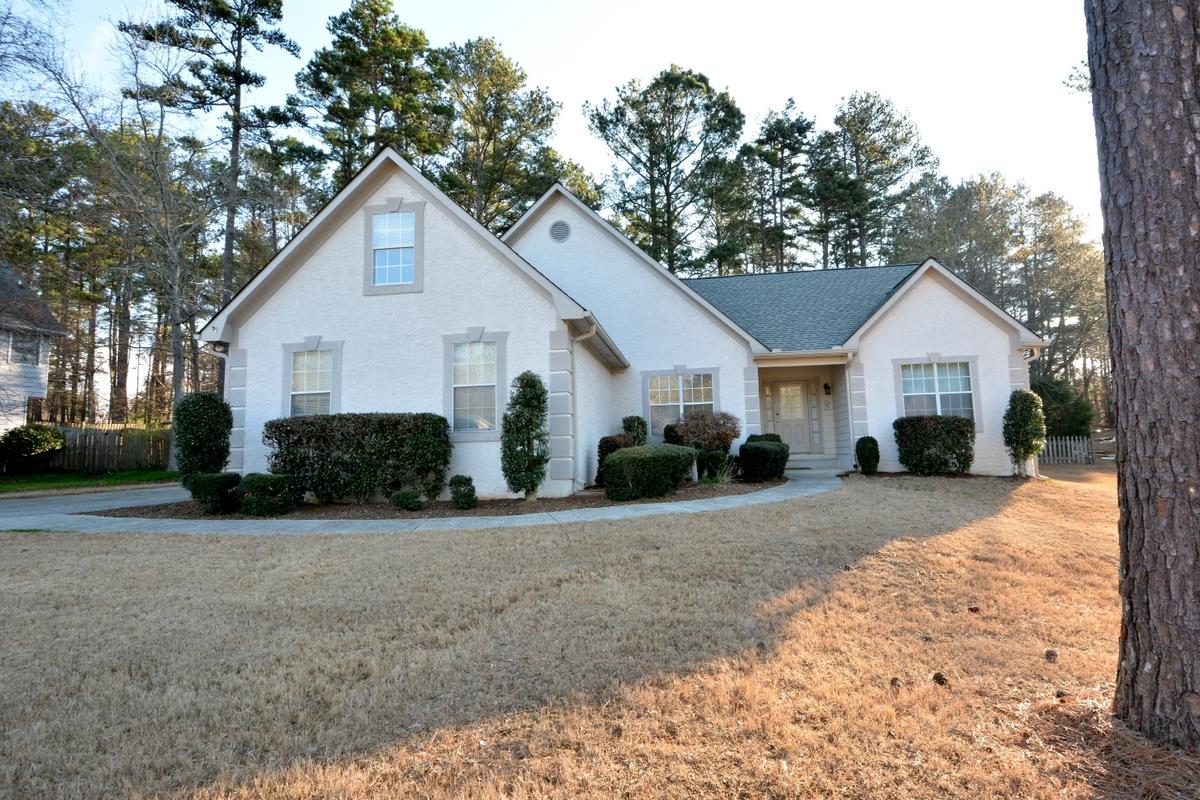 2935 Phillips Bend Xing, Buford, GA 30519 photo 1