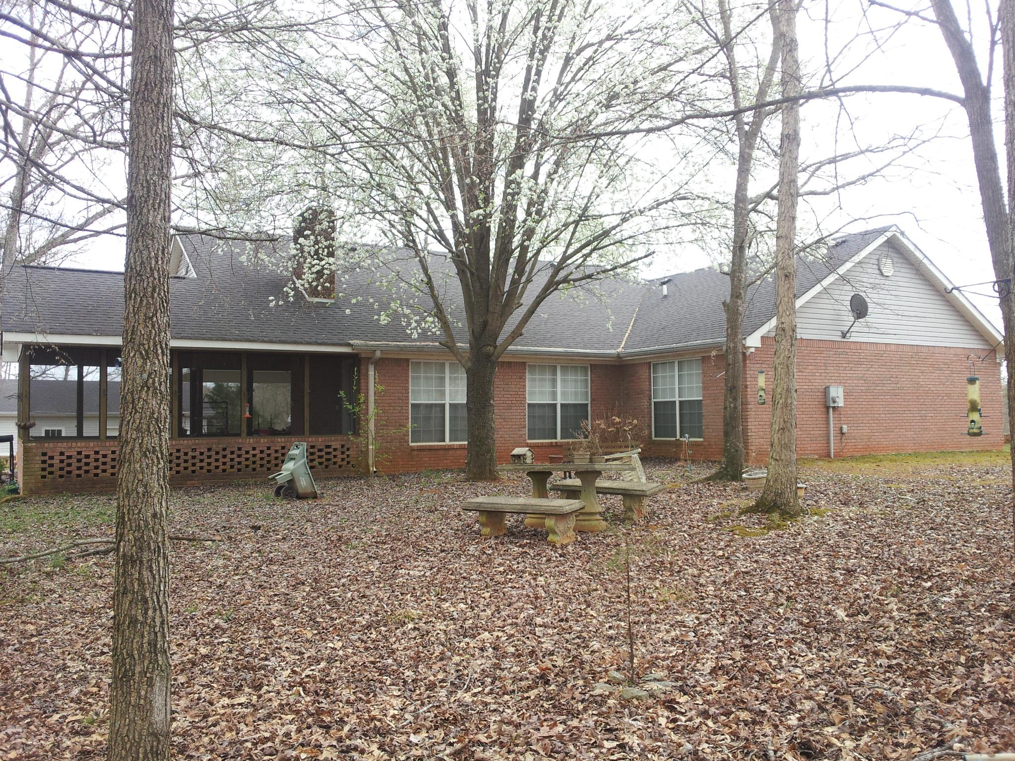 54 Eades Dr, Commerce, GA 30529 photo 3