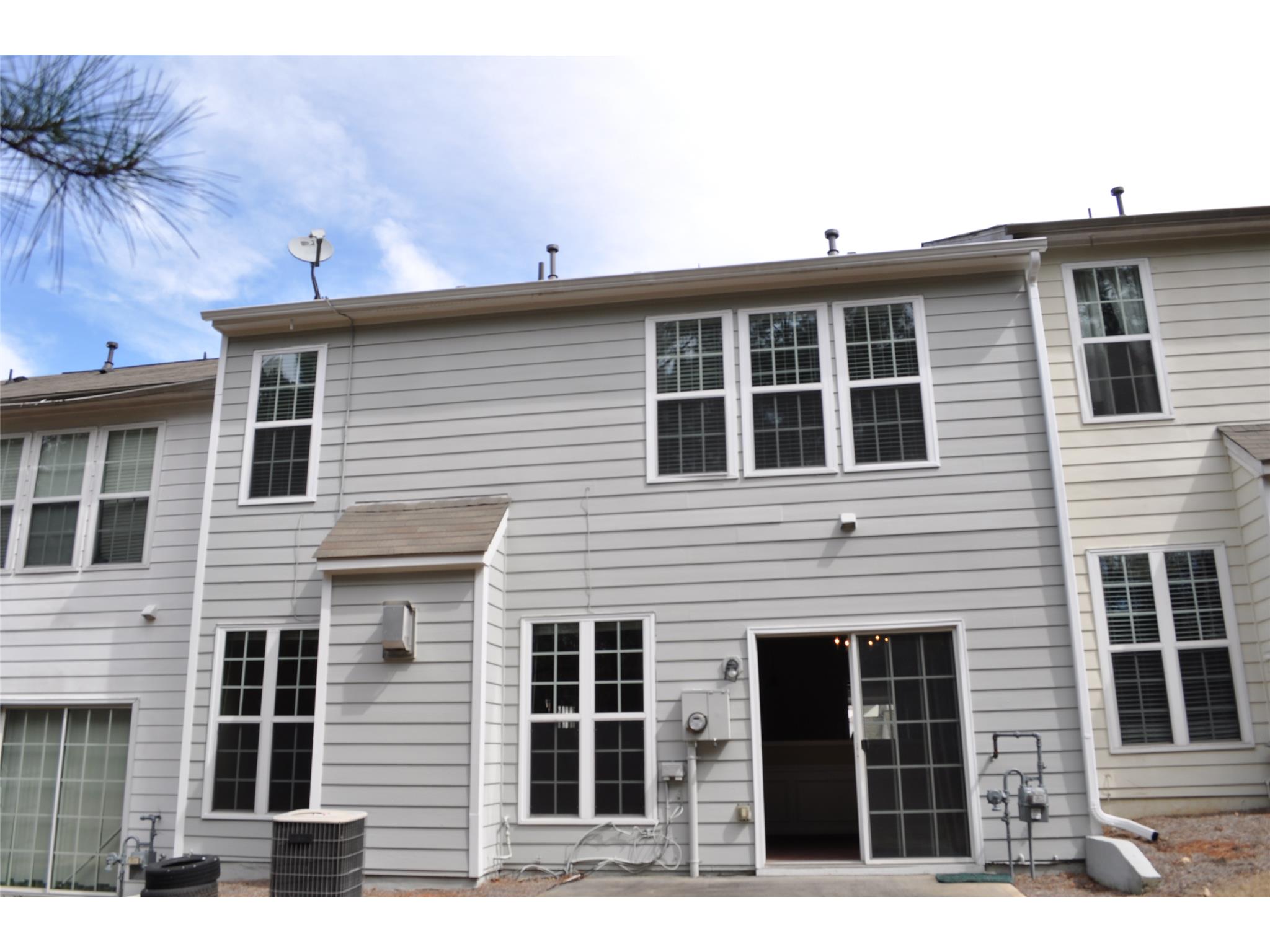 2380 Fairlie Dr, Duluth, GA 30096 photo 12