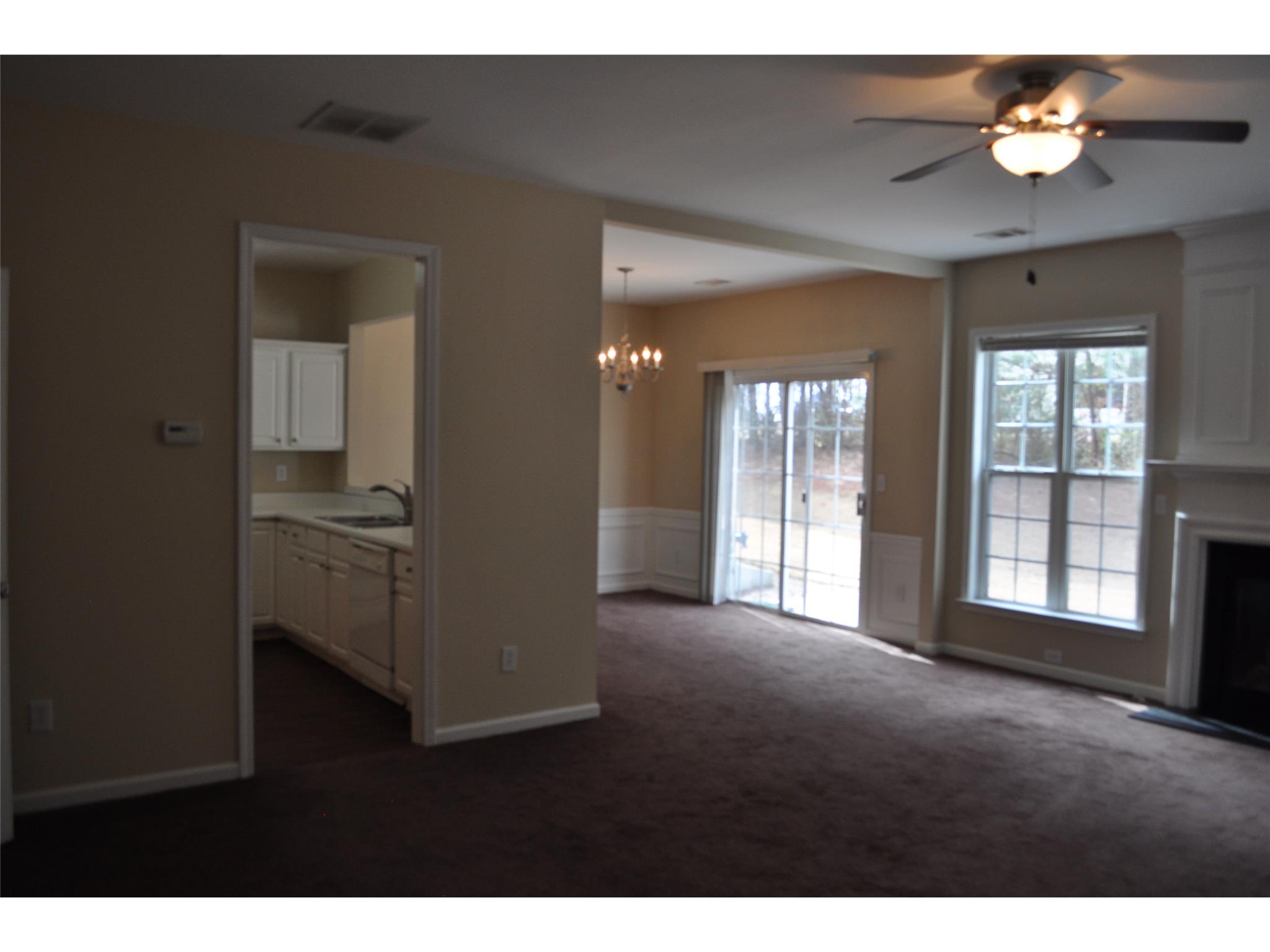 2380 Fairlie Dr, Duluth, GA 30096 photo 4