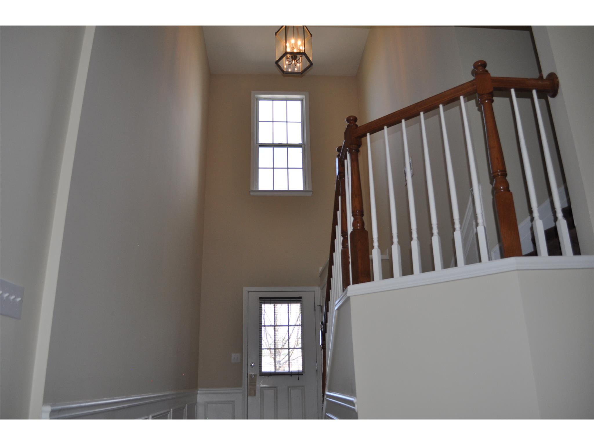 2380 Fairlie Dr, Duluth, GA 30096 photo 3