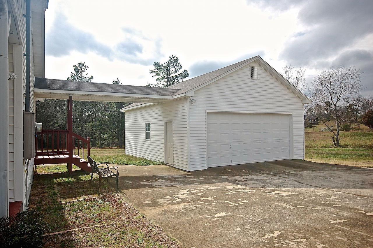 1625 Luke Edwards Rd, Dacula, GA 30019 photo 3
