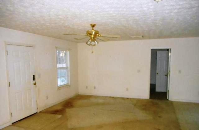 43 Robin Hood Rd, Covington, GA 30014 photo 8